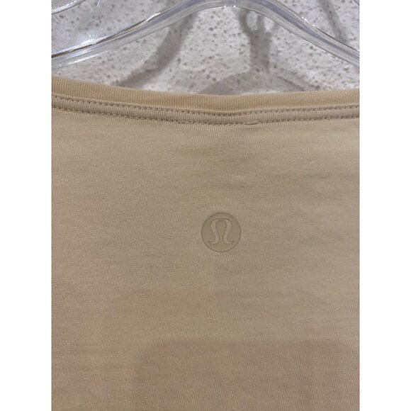 Lululemon Back in Action Shirt Womens 8 Beige Short Sleeve Relaxed Back Tee - Picture 5 of 5